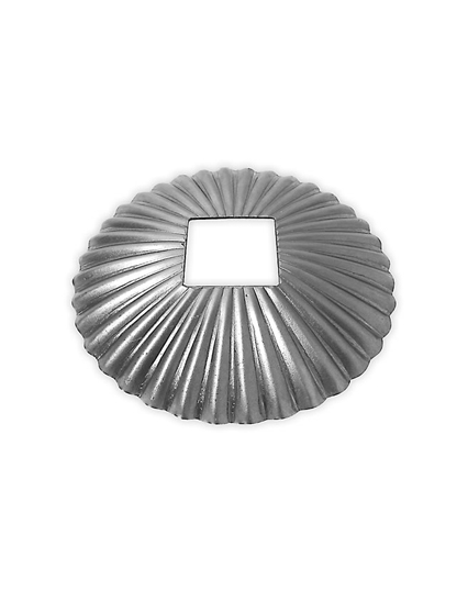 Square and round metal flanges in assorted sizes